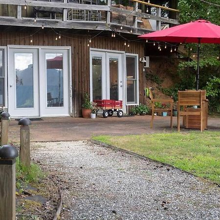 2 Bedroom Apartment Overlooks Wcu And Cullowhee Nc - Smoke And Pet Free 실바 외부 사진